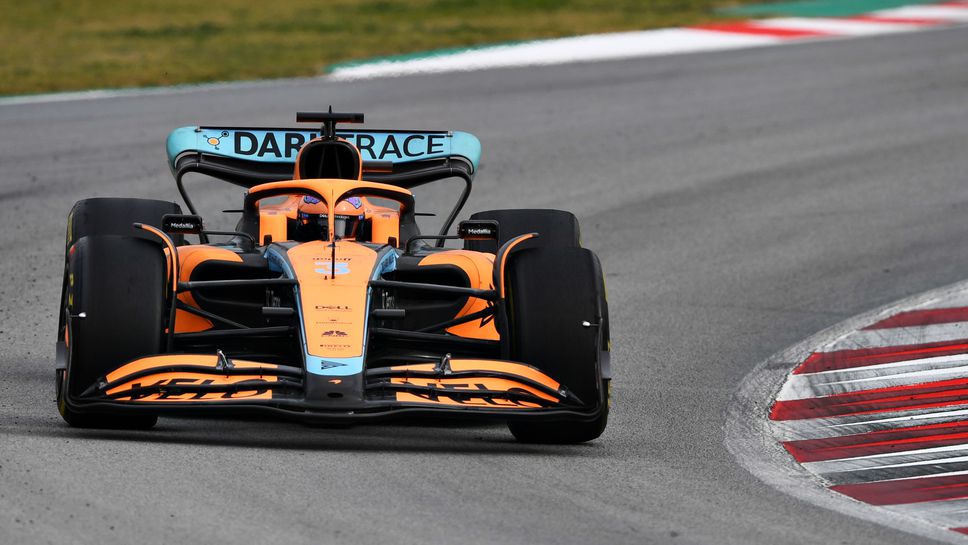 В Макларън не знаят защо MCL36 не „подскача“