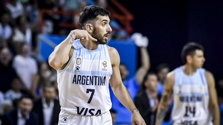 Финалистът от последното световно първенство по баскетбол Аржентина не успя