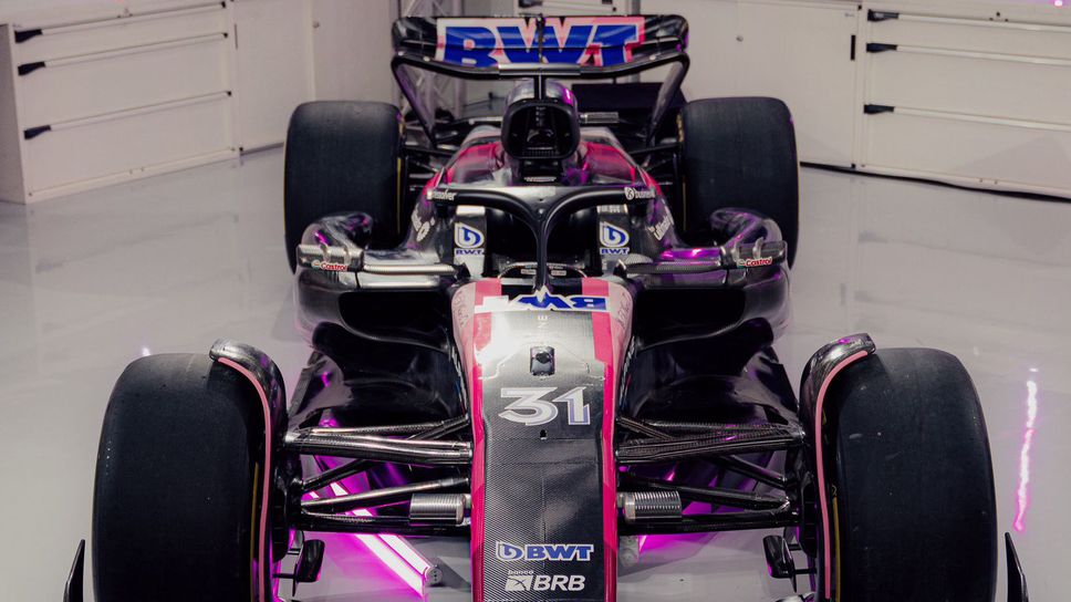 Алпин ще използва розовата разцветка в Гран При на Бахрейн