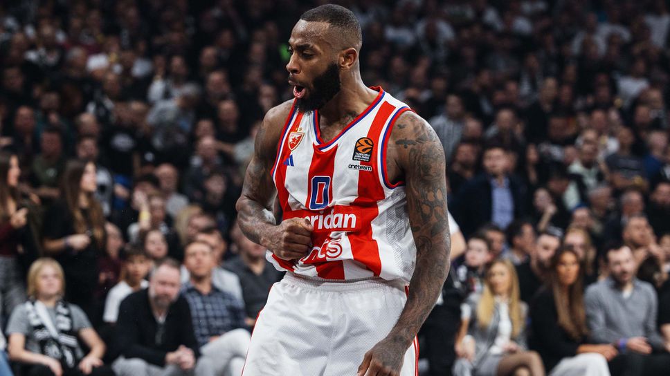 Отборите на Цървена звезда с българския национал Коди Милър Макинтайър