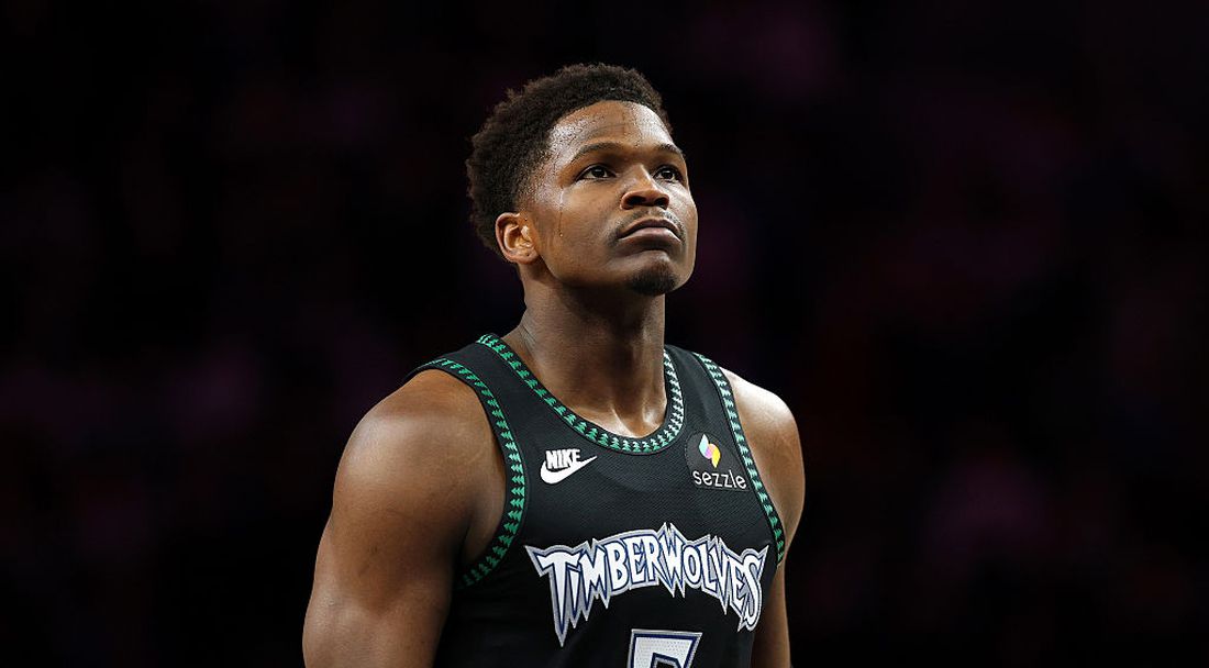 НБА глоби Антъни Едуардс и Дезмънд Бейн