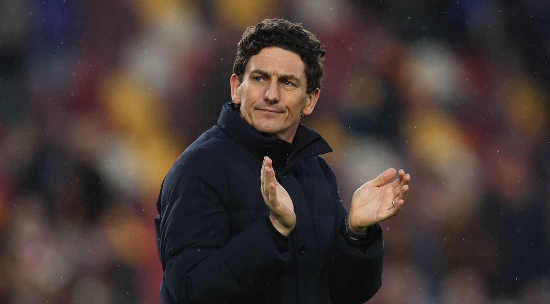 Брентфорд обвърза за дълго мениджъра си