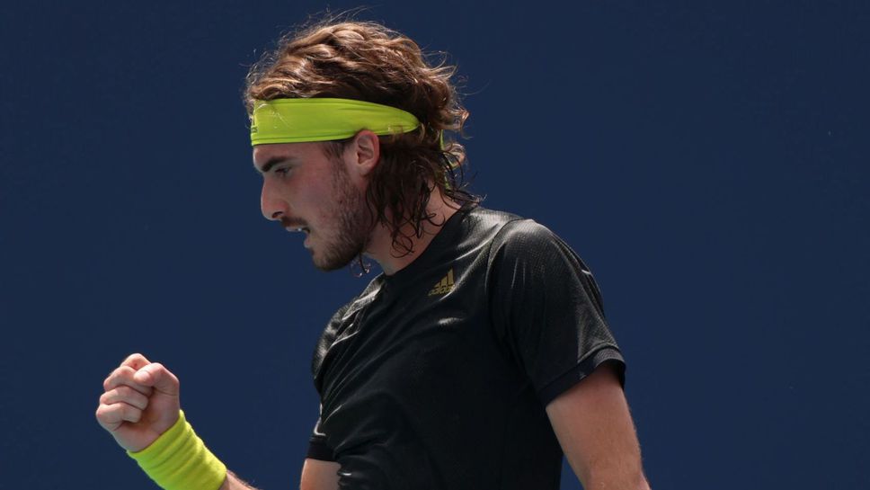 Циципас се класира за третия кръг в Маями