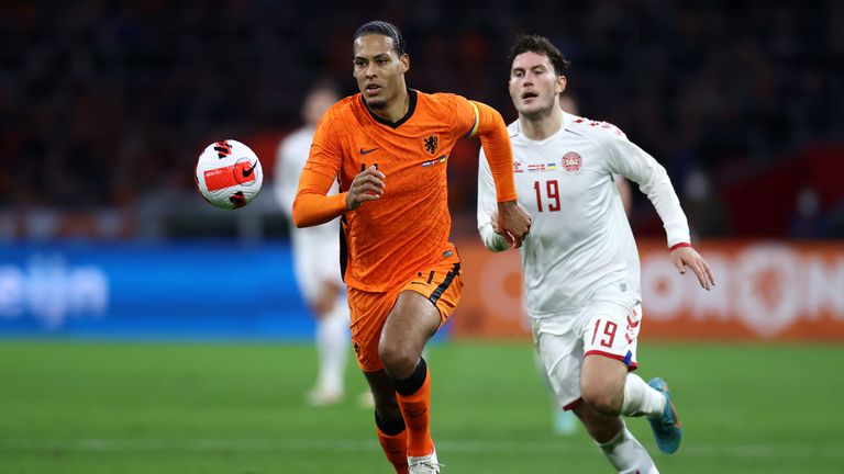 Капитанът на Нидерландия Вирджил ван Дайк остана доволен от победата