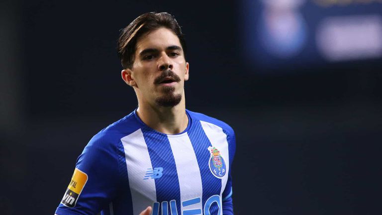  Ливърпул и Байерн набелязаха халф на Порто 