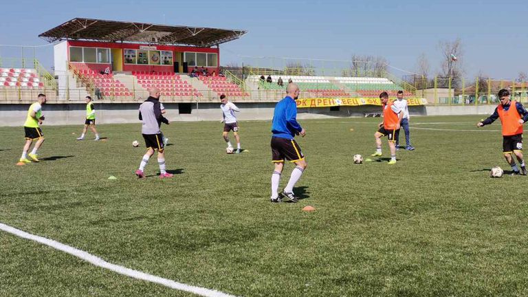 Утре Ювентус Малчика играе в Павликени срещу едноименния тим Двубоят