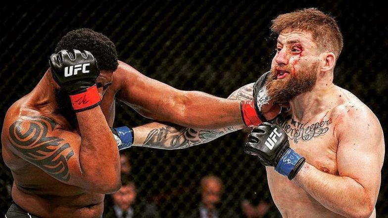 Къртис Блейдс нокаутира тежко Крис Дюкас на  UFC Fight Night 205 🥊