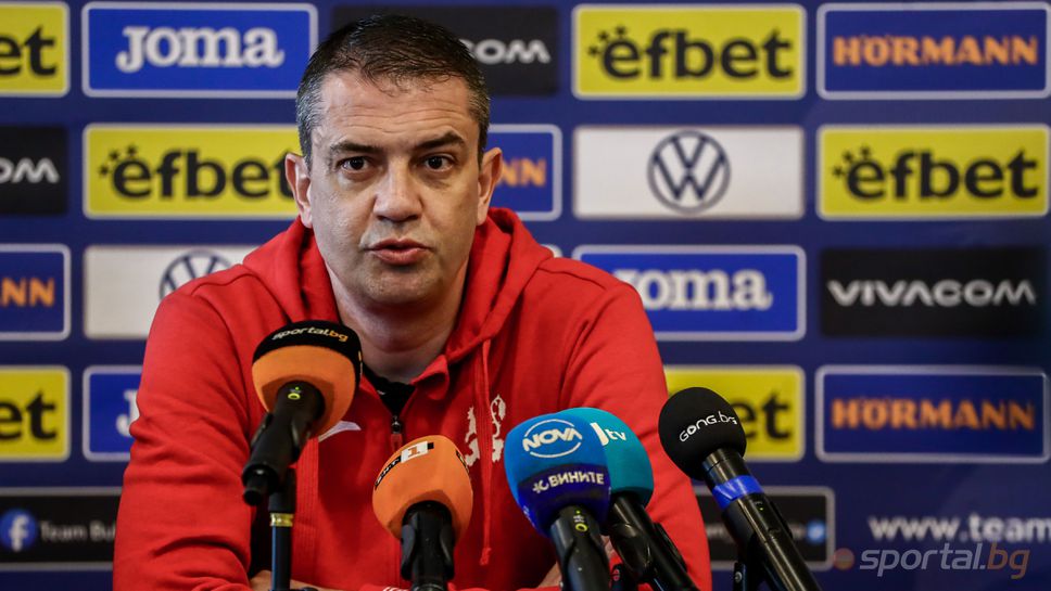 Кашай: Българските рефери все още се учат да ходят с ВАР, дано имаме съдия на Мондиала