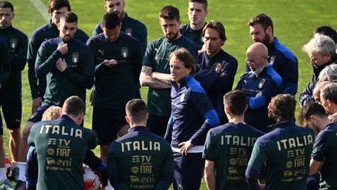Касано: Не Манчини е проблемът, просто отборът на Италия е посредствен