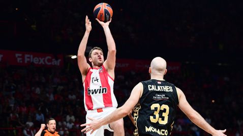  Везенков и Олимпиакос с трета поредна загуба, отстъпиха и пред Монако 