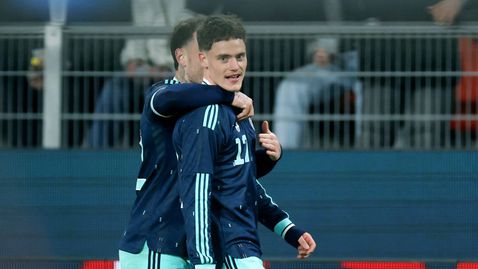 Изумителен Виртц донесе победа на Германия в голова престрелка в Базел