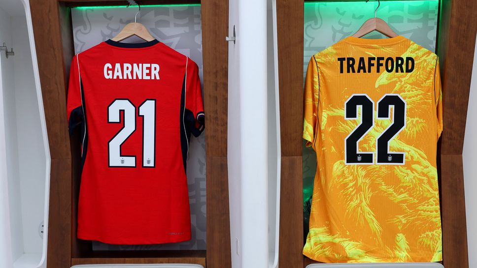 Съставите на Англия и Уругвай