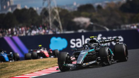 След петъчните тренировки: Няма кой да притесни Мерцедес