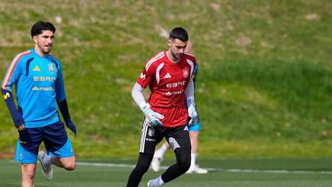 Жоан Гарсия отпадна от състава на Испания