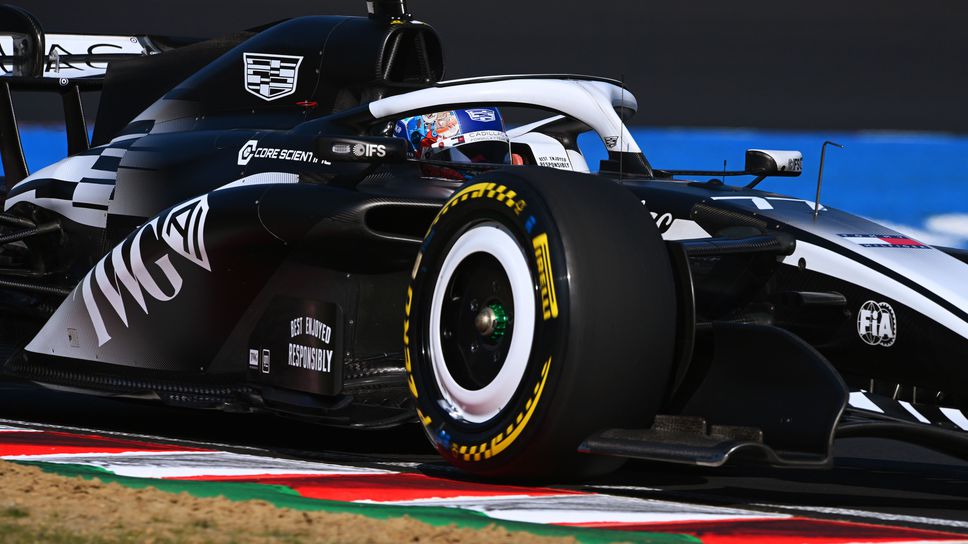 Валтери Ботас изкара първия си безпроблемен ден като пилот на Кадилак