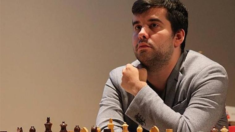 Непомнящи завърши турнира на претендентите със загуба и определи Карлсен за фаворит