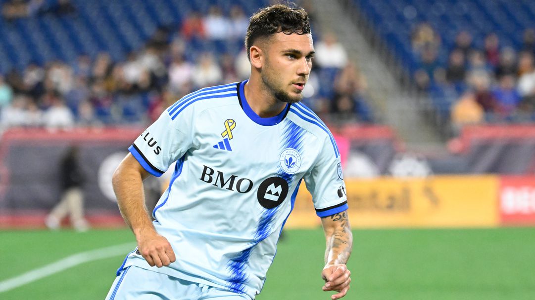 Локо (София) със сериозен трансферен удар