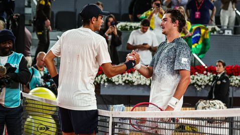 Ходар надделя над Фонсека в мегасблъсък на новото поколение