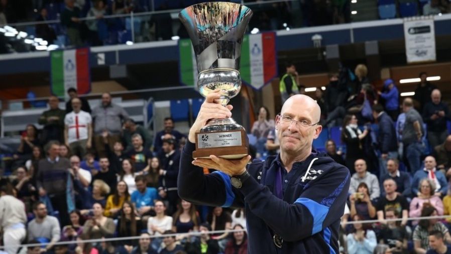 Роберто Пиаца се сбогува с Милано: 7 наситени години, надявам се да съм оставил следа