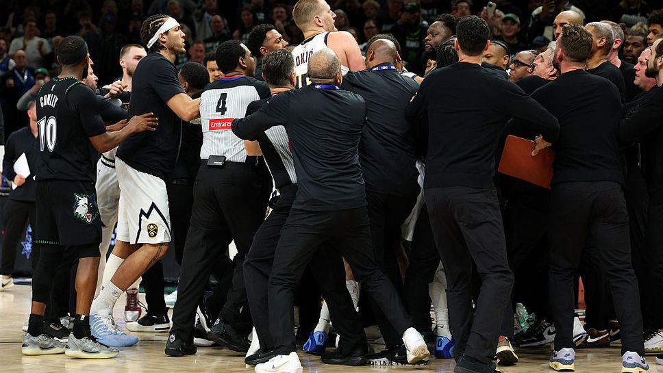 НБА глоби Никола Йокич и Джулиъс Рандъл за сбиването