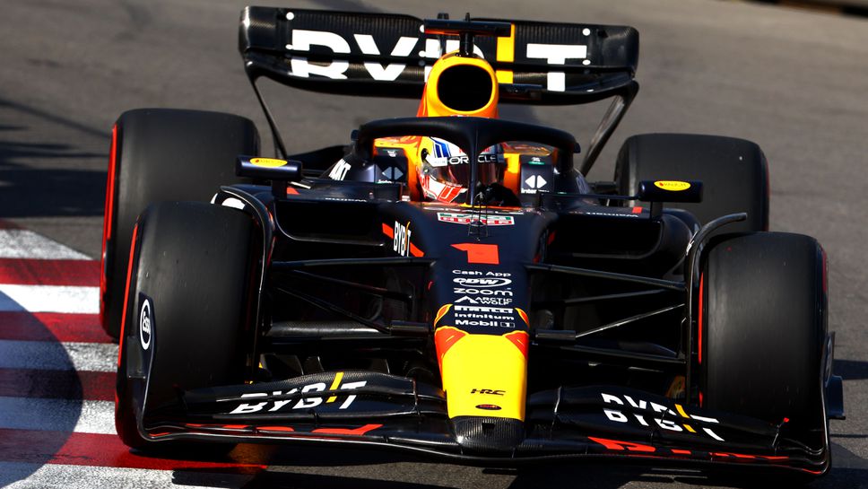 Верстапен със златен шанс да се откъсне от Перес в битката за титлата