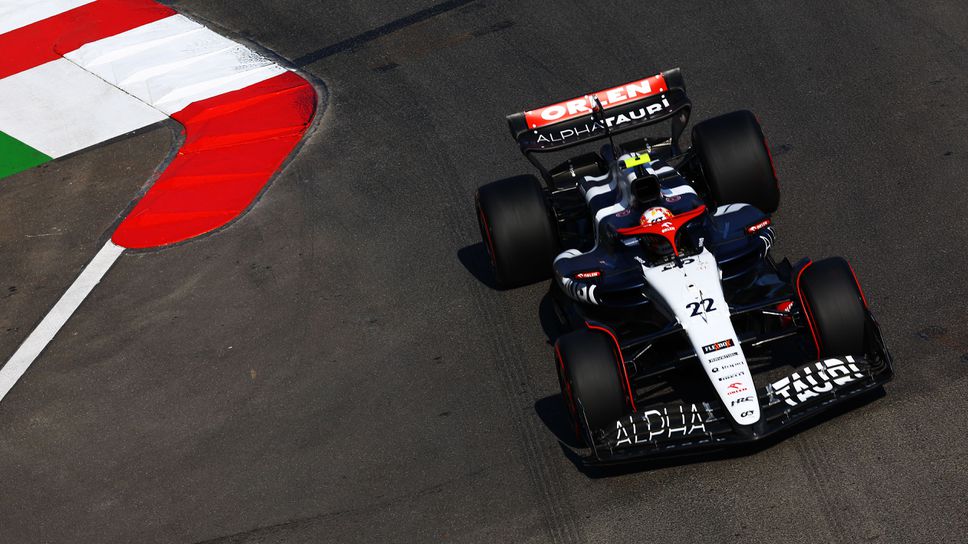 Ръсел и Цунода бяха санкционирани след петъчните тренировки в Монако