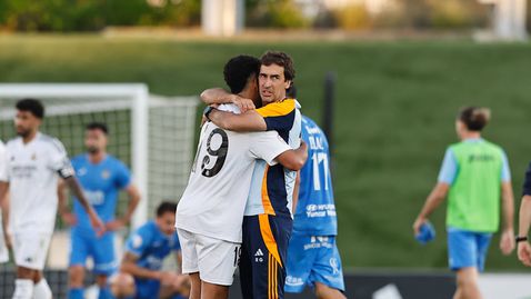 Легендарният Раул си тръгна от Реал Мадрид