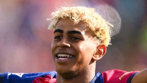  Официално: Ламин Ямал подписа нов контракт с Барселона 