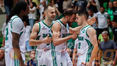 Феноменална тройка в края и невероятна победа след продължение! Балкан на крачка от титлата