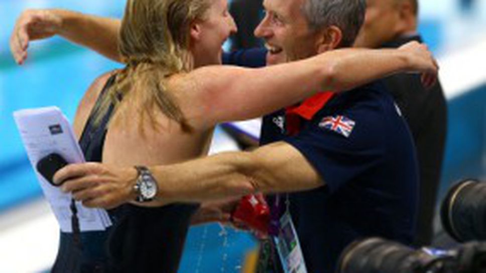 Треньорът на Адлингтън поема британските плувци