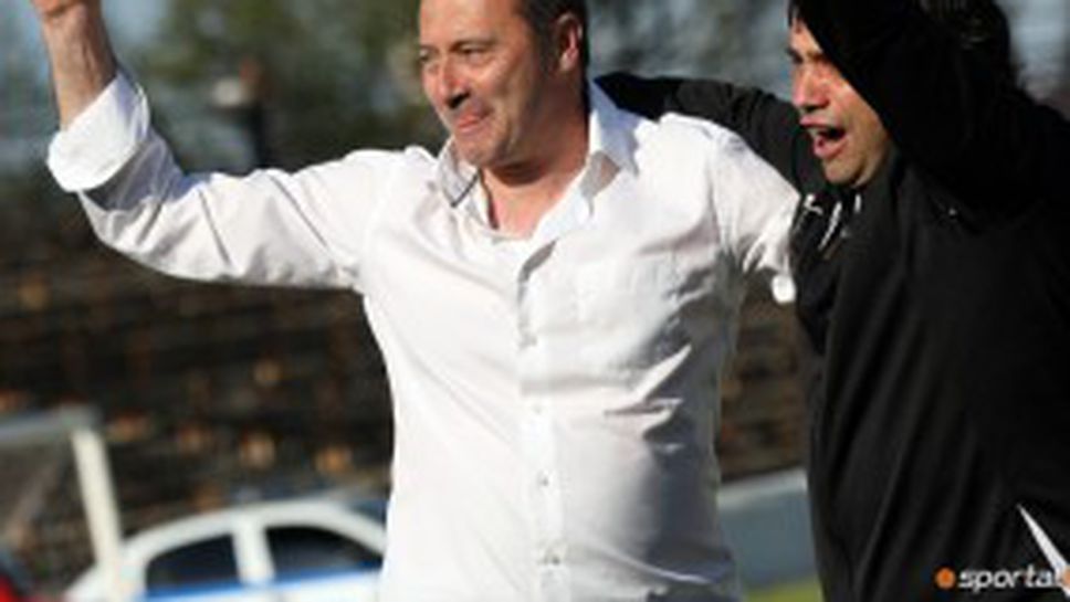 Емил Велев стана на 51