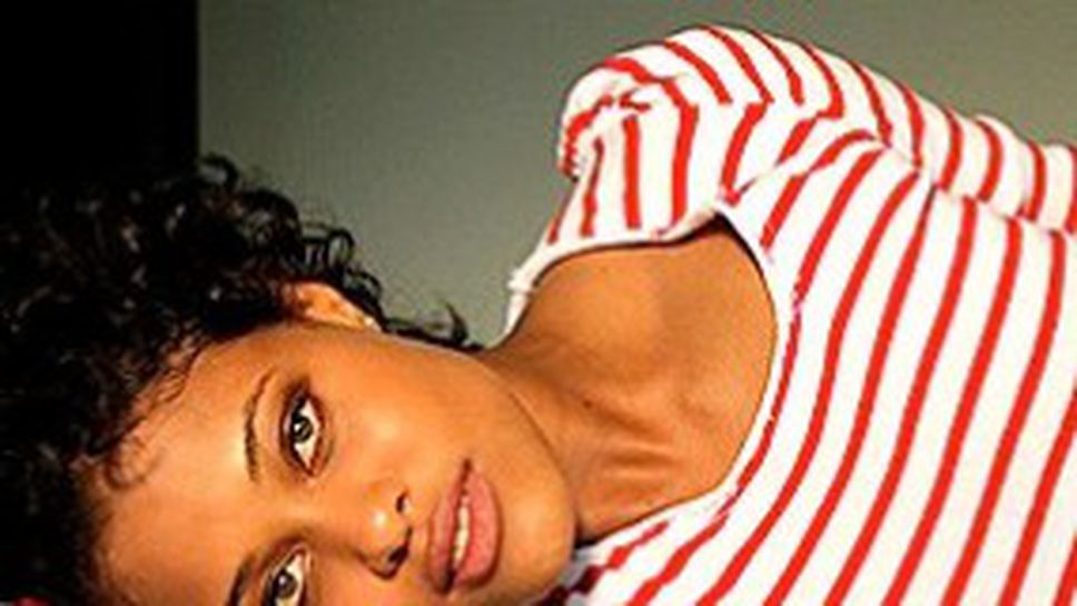 Адениция - волейболистка или модел? (ГАЛЕРИЯ)