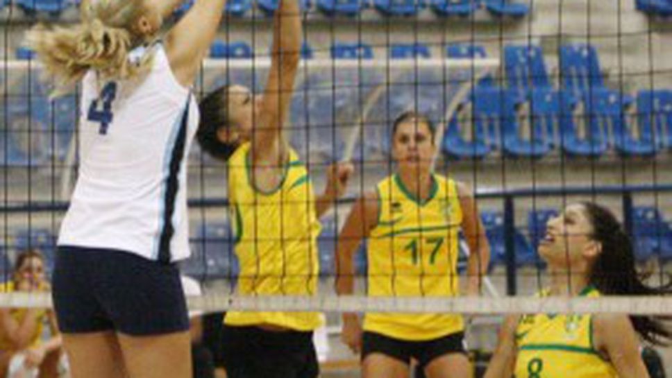 Сарата победи Джони в българския сблъсък за място в първата четворка