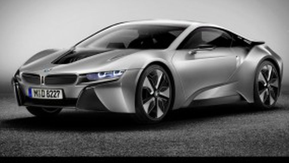 M8 идва със 700 кс за 100-годишнината на BMW
