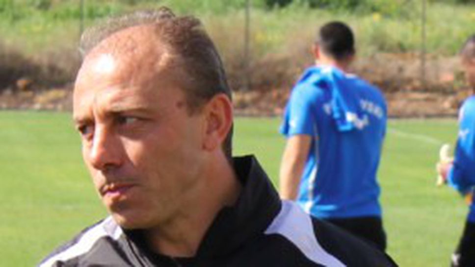 Илиев: Видя се, че на някои хора им тежи фланелката (видео)