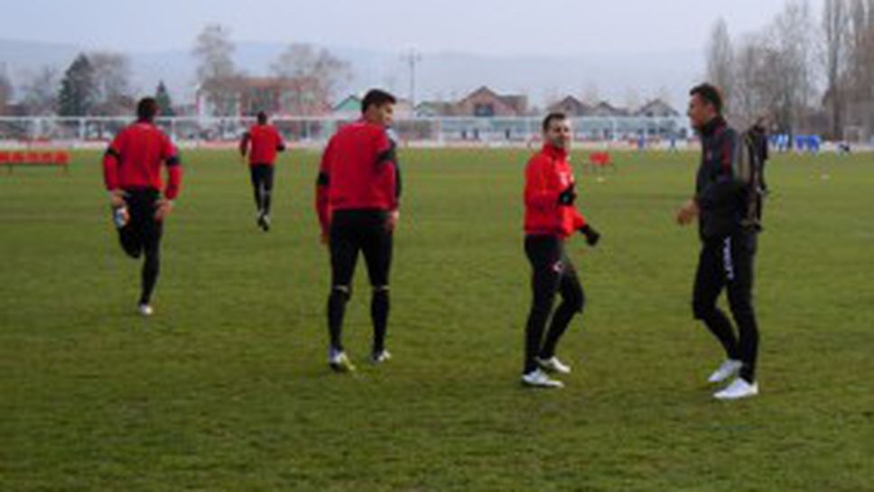 "Червените" тренираха на базата на Войводина