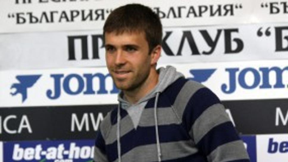 Шеф в Левски скочи на Лудогорец заради Миро Антонов