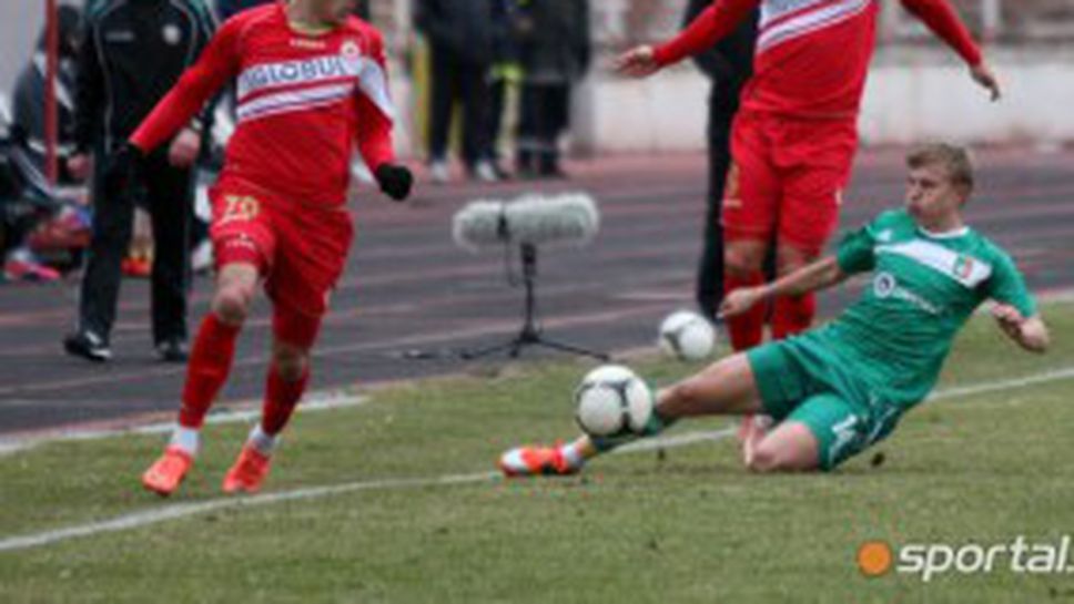 ЦСКА без Платини и Бандаловски, но със Спас Делев срещу Черноморец