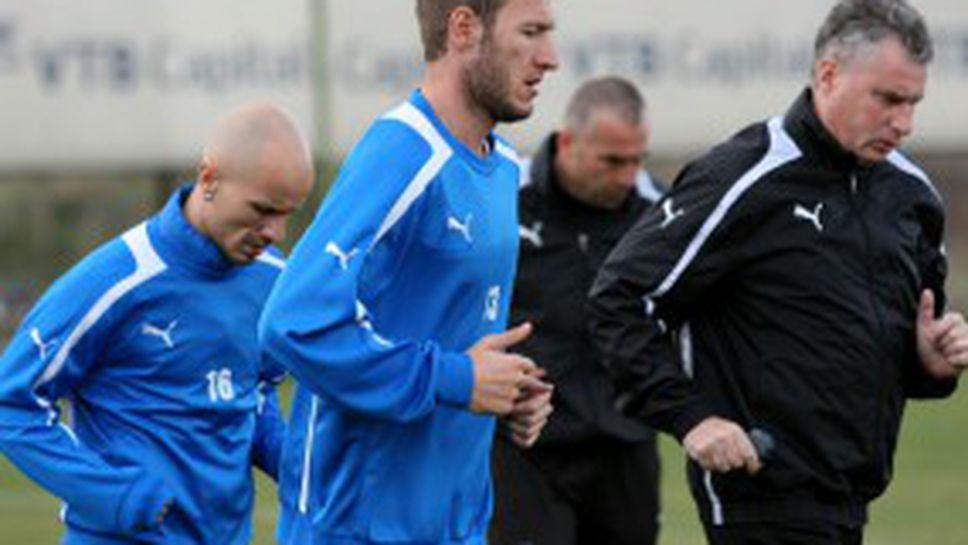 Кошмар за Илиев - рискува да излезе без петима титуляри срещу Литекс