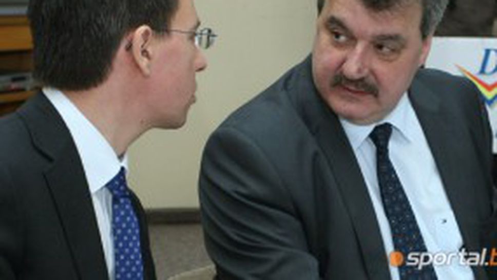 Какво става с "Газпром" и Левски - Батков заплаши правителството (видео)