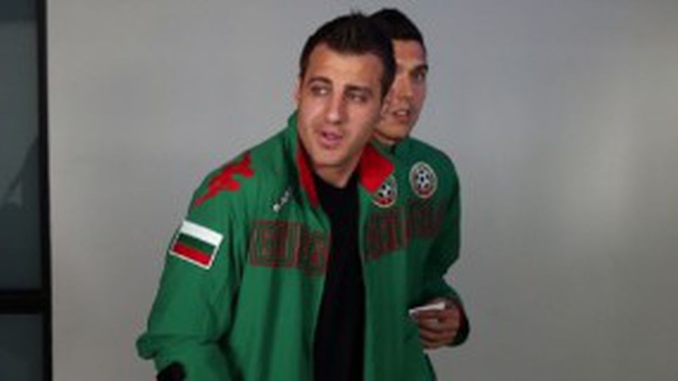 Лоша новина за Христо Стоичков и Любо Пенев! Капитанът на Литекс с тежка травма - оперират го!