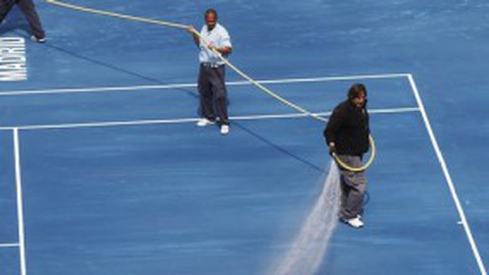 Организаторите в Мадрид признаха за проблемите с клея