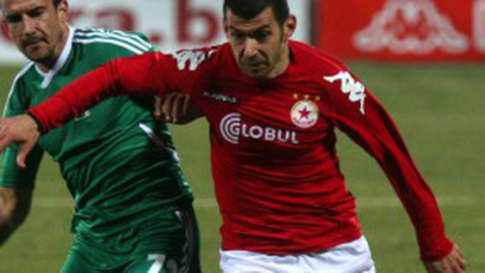 ЦСКА вдига Румен Трифонов и Петър Стоянов за Литекс