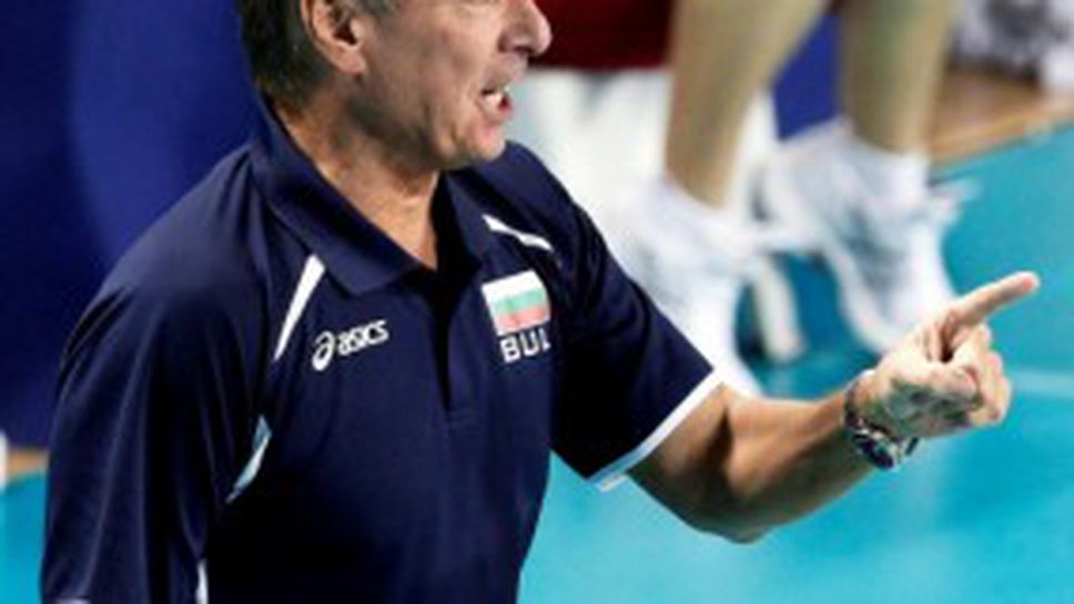 Силвано Пранди не бърза да подпише с България