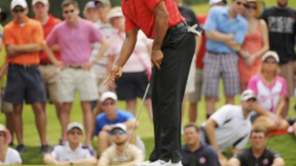 Уудс иска наказания за бавна игра