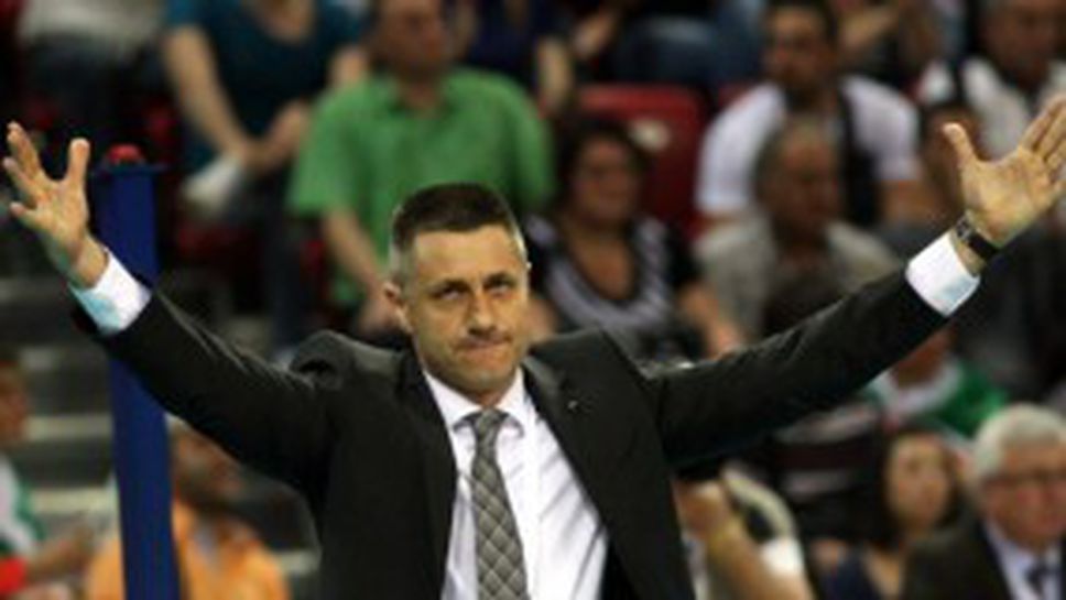 Радо Стойчев да почерпи, че си тръгва