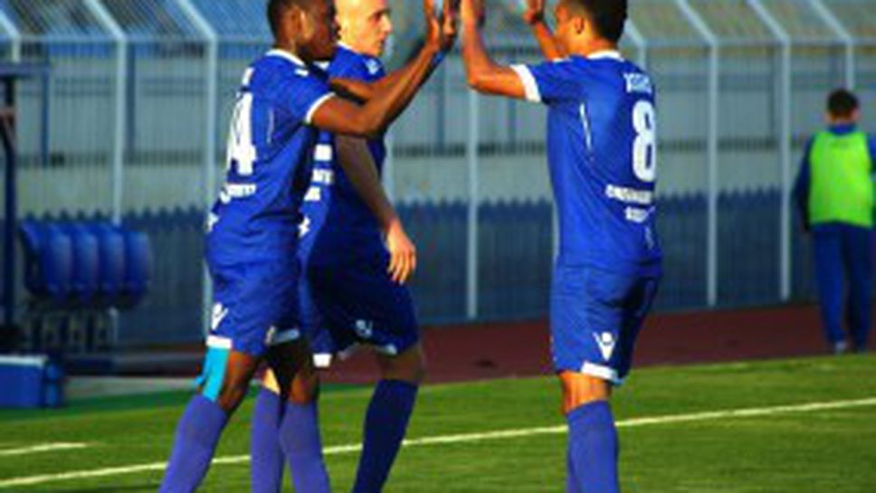 Звезда на Черноморец аут за последните мачове