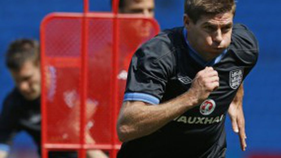 Джерард остава в националния тим, гласи се да играе и в Бразилия