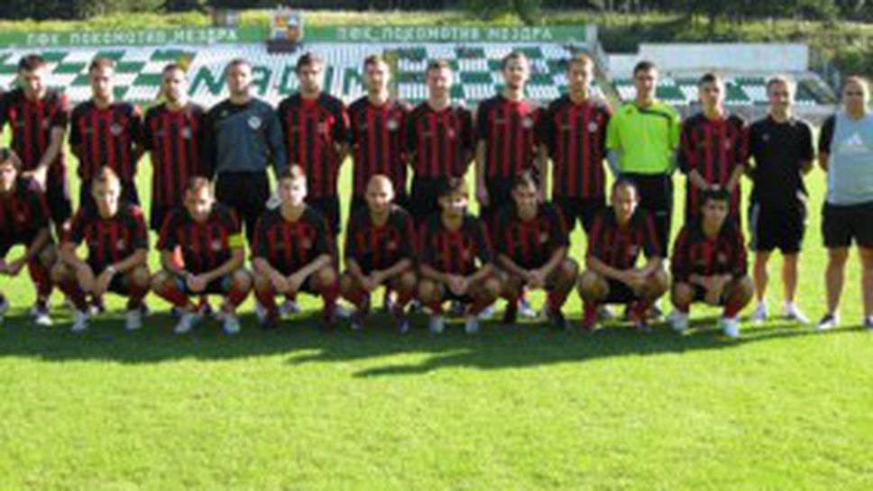 Локомотив (Мездра) се издъни в Горна Оряховица