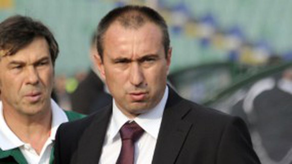 Ботев (Пловдив) избира между Мъри и Стоичков за нов треньор